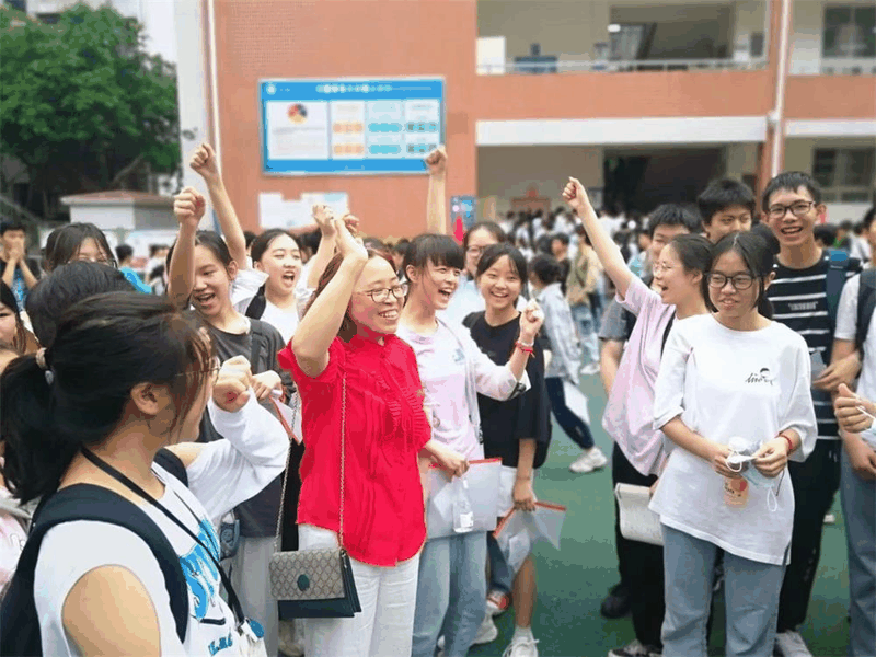 2021年萬州普通高中錄取分?jǐn)?shù)線出爐！看看你家孩子讀哪所學(xué)校？