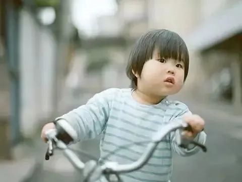 世界上著名的12種教育孩子的方法?。ㄞD(zhuǎn)給家長）