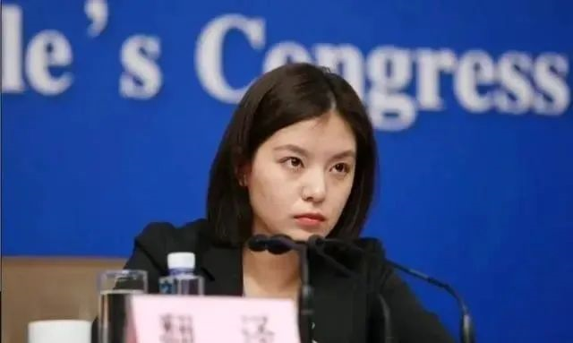 再次“出圈”！一起來看“國(guó)翻女神”的成長(zhǎng)故事，這才是孩子們應(yīng)該學(xué)習(xí)的標(biāo)桿！