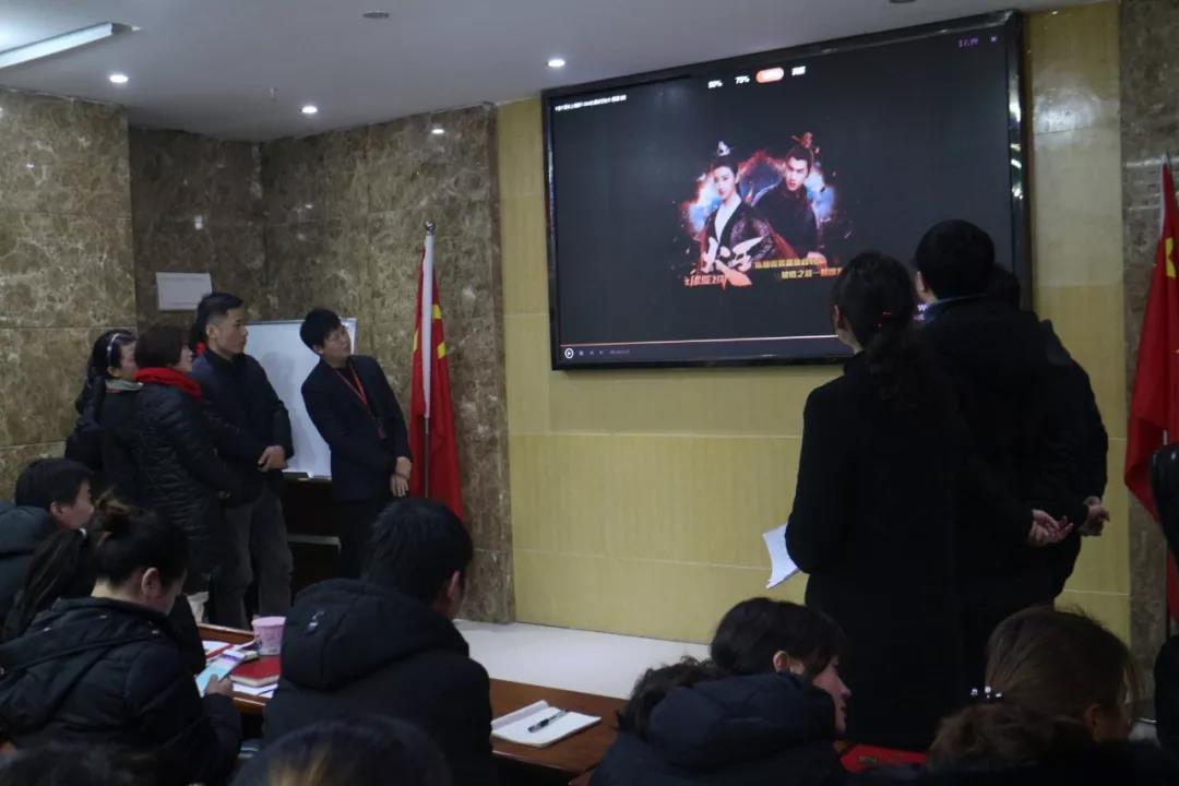 2019年，我們還在做房產(chǎn)中介，買房、賣房請放心找我們！
