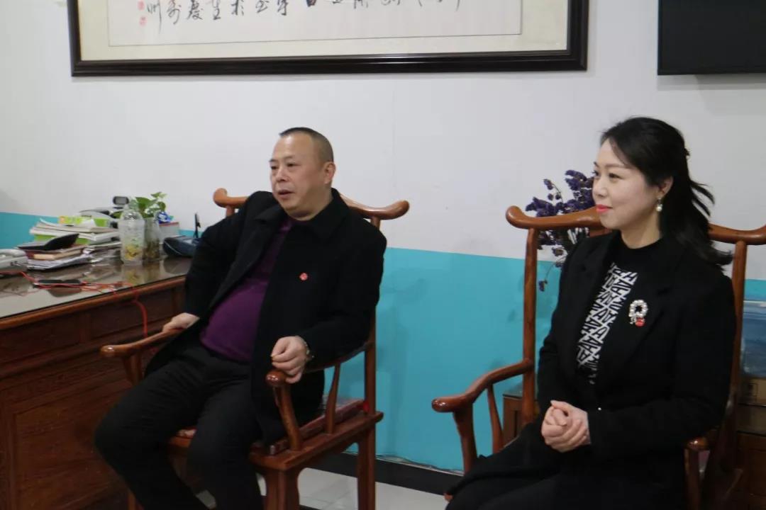 熱烈歡迎市教委交叉檢查組及區(qū)教委領(lǐng)導(dǎo)蒞臨百年教育指導(dǎo)工作！
